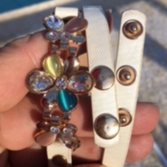 😁 4 for $15 Sale -Beautiful Quartz Watch/Bracelet - Picture 4 of 5
